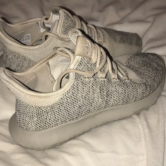 NUDE ADIDAS TUBULAR SHADOW KNIT - Picture 3 of 12